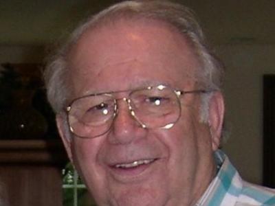 39589023_2379236152092325_5121507406785806336_n