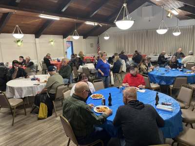 579449904_10240278664723867_5815909348360615937_n